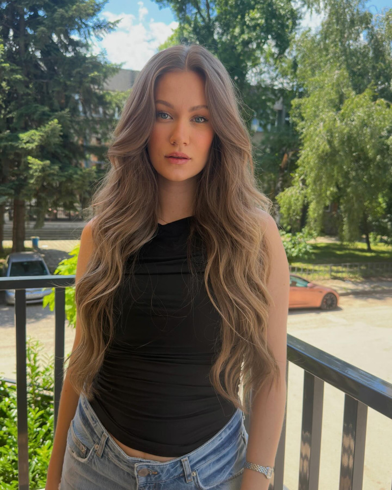 anastasiaa.4_1718536136_3391649395068059576_365846279