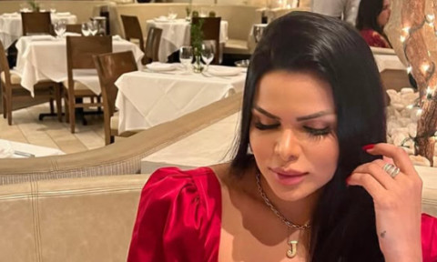 A rămas însărcinată, dar n-avea nicio idee ce avea să urmeze: ”A spus că e singur”. Va deveni mamă și bunică în același timp