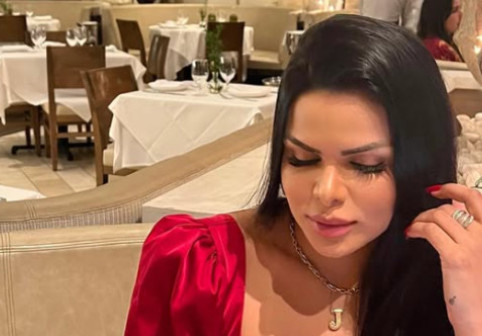 A rămas însărcinată, dar n-avea nicio idee ce avea să urmeze: ”A spus că e singur”. Va deveni mamă și bunică în același timp