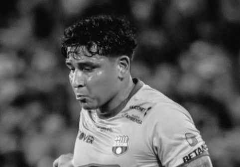 Un fotbalist de la Barcelona SC a fost împușcat mortal în plină stradă. Atenție! Imagini cu puternic impact emoțional