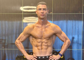 Cristiano Ronaldo arată așa la 40 de ani și are șase mese pe zi! Ce nu consumă niciodată și alimentul ”magic” din dietă
