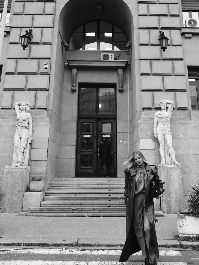 sofijamilo_1765110297_3782341770831751533_202116301