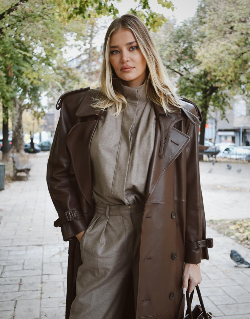 sofijamilo_1765125230_3782467043753465830_202116301