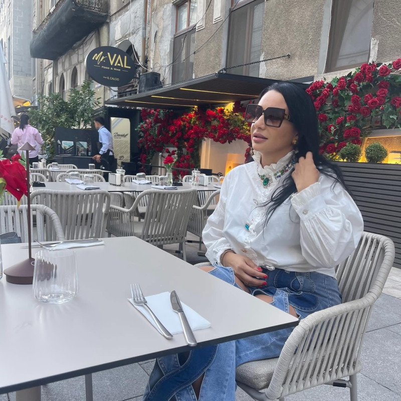 claugol0312_1757781355_3720862150068860035_8622842253