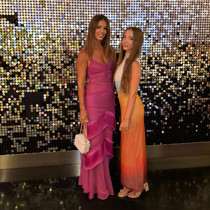 adrianapetrescuofficial_1756478076_3709929455915064505_1425264401