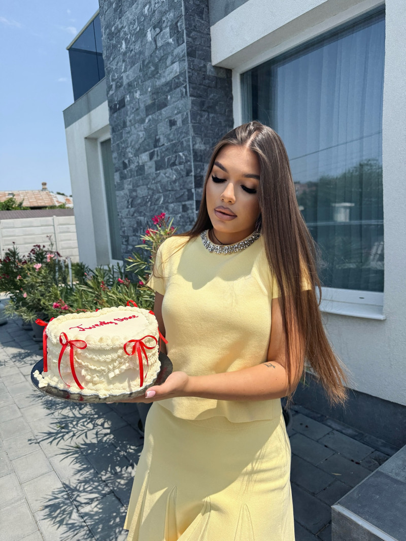 alinaa_dragomir_1753266658_3682990131354201695_1718298100