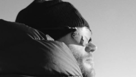 A murit la 27 de ani într-o cameră de hotel. Ce a spus un angajat, a doua zi după tragedie