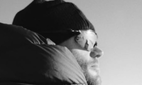 A murit la 27 de ani într-o cameră de hotel. Ce a spus un angajat, a doua zi după tragedie