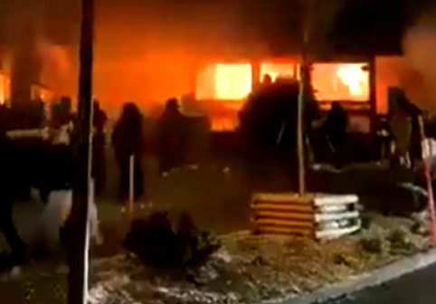 Carnagiu în noaptea de Revelion! Cel puțin 40 de morți și 100 de răniți, după un incendiu la o stațiune de schi