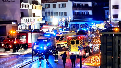 Controversă uriașă! S-a descoperit cine sunt patronii barului unde au murit cel puțin 40 de oameni