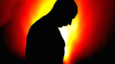 Ce a scris Le Parisien despre patronul barului din Elveția: "Fraudă, răpire, sechestrare și proxenetism!"