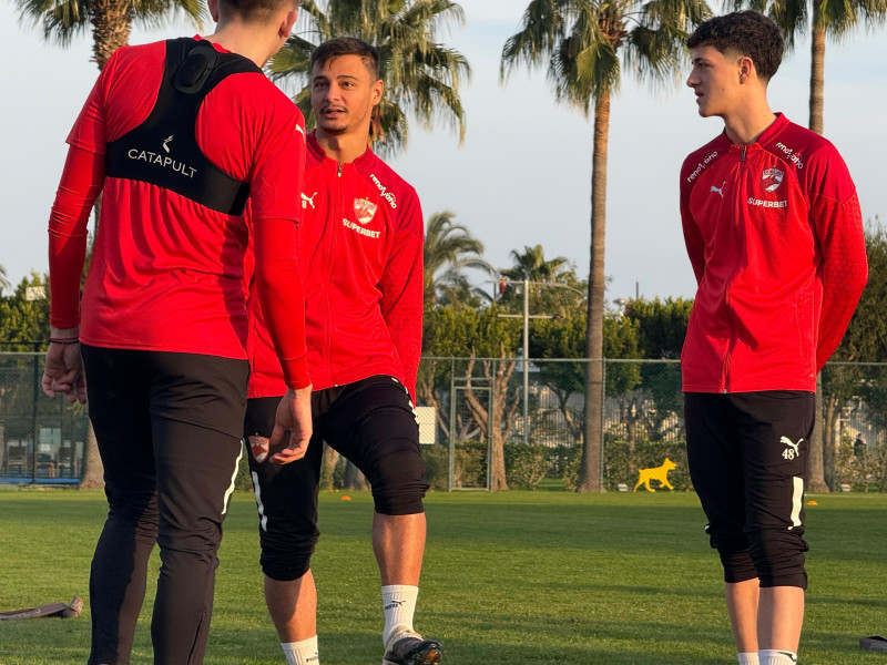 WhatsApp Image 2026-01-05 at 16.04.47