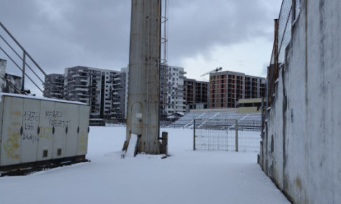 FOTO Stadionul din România pe care marele Ronaldo l-a umplut până la refuz așteaptă să fie dărâmat! Autoritățile au făcut anunțul