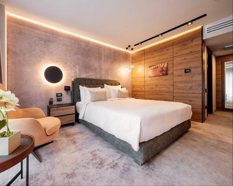 hotelsimonahalep.poianabrasov_1763470421_3768585493135778093_71152917564