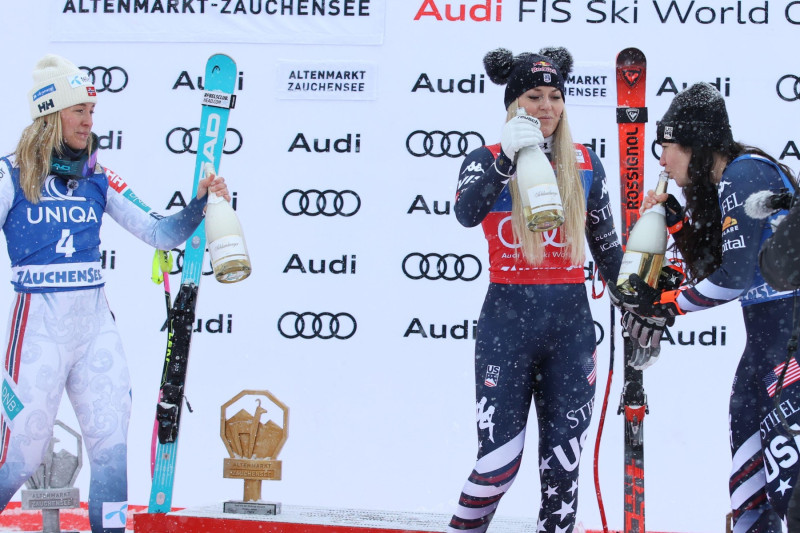 ALTENMARKT/ZAUCHENSEE, AUSTRIA, 10.JAN.26 - ALPINE SKIING - FIS World Cup, Downhill, ladies. The image shows Lie Kajsa Vickhoff (NOR, Head), Vonn Lindsey (USA, Head) and Wiles Jaqueline (USA, Rossignol) rejoicing with champagne.
