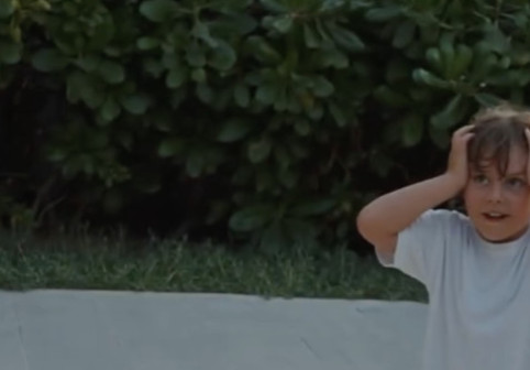 Un copil a văzut-o pe culturista pe care toți o acuză că-și editează pozele și s-a luat cu mâinile de cap! 3 cuvinte spuse