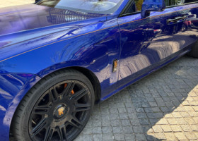 "Vai, săraca de tine!" Celebrul miliardar român a ajuns la Milano și a început să plângă pe străzi