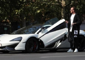 Fotbalistul de la FCSB care a făcut credit pentru a-și cumpăra un McLaren. Cât a putut să dea pe o mașină