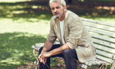 Bolojan crește, luni, vârsta de pensionare la militari și polițiști. Sindicate: "Rămânem tot mai puțini"