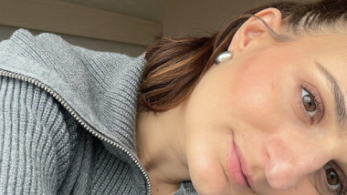 OUT! Și-a pierdut postul de comentatoare, după ce a spus "Eram îngrozită de ideea de a rămâne singură cu el"