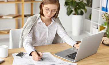 Până când trebuie trebuie să plătești taxele și impozitele, ca să ai o reducere de 10%? Cum faci cont pe ghișeul.ro?