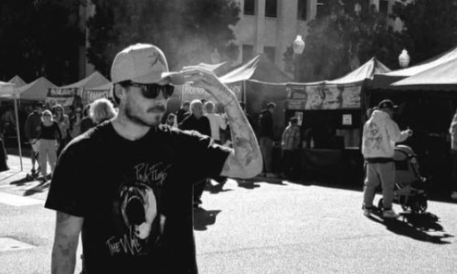 E scandal! Brooklyn Beckham a rupt tăcerea și nu s-a ferit de cuvinte despre părinții lui: ”Au încercat să distrugă”