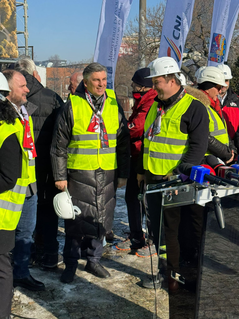 A început demolarea ”Stadionului Dinamo” / Foto: Digi Sport