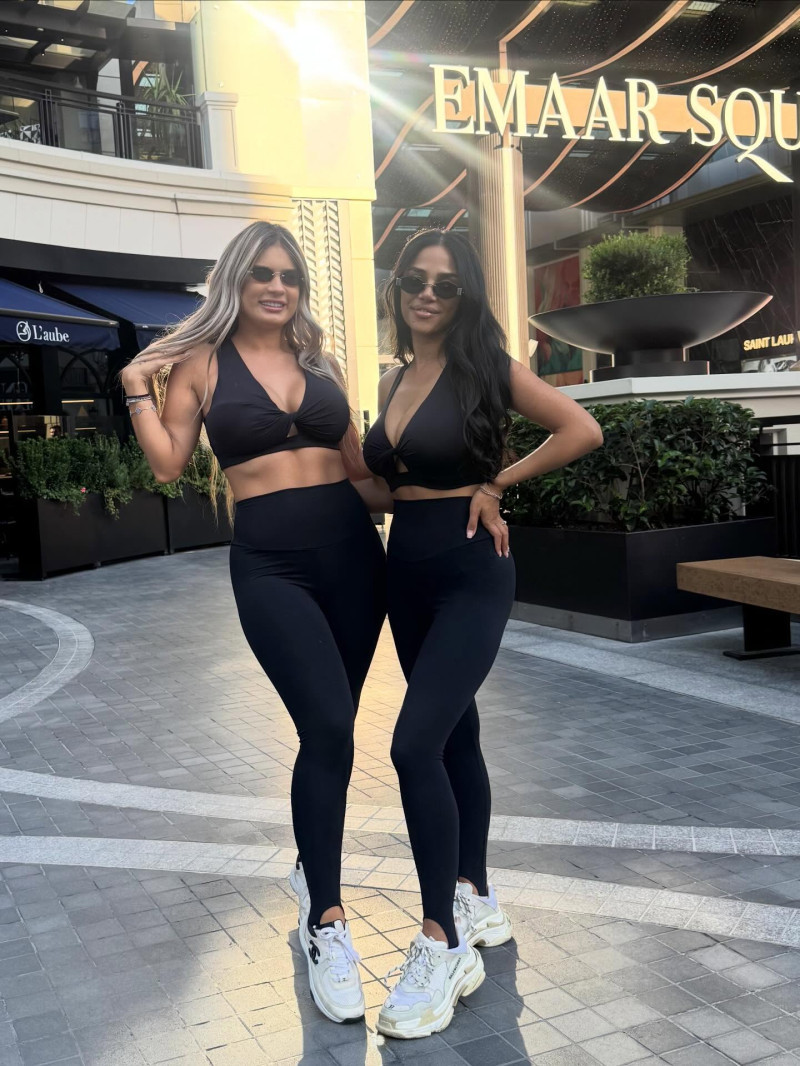 vanessadragus_1764151159_3774295945631026088_316023848
