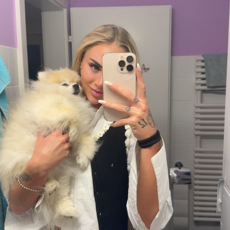 alishalehmann7_1767552480_3802828291657468111_242952535