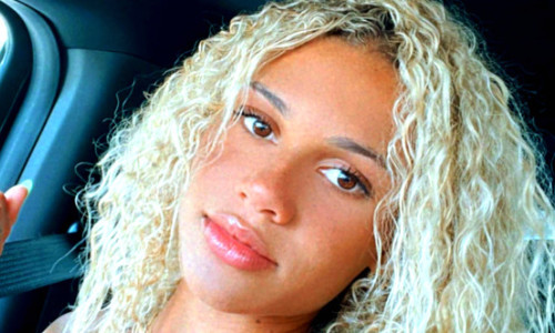 S-a scris istorie! La 23 de ani, a devenit cea mai bine plătită fotbalistă vreodată