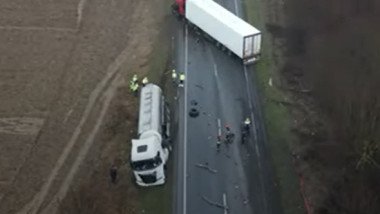 Șoferul TIR-ului lovit de microbuz pe ”drumul morții” din Timiș a rupt tăcerea! Schimbare majoră: ce a descoperit Poliția