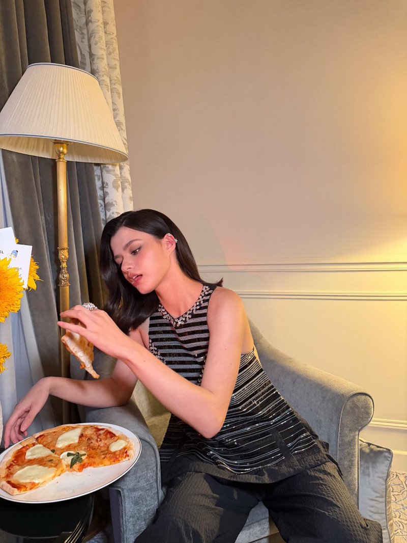 beccca_1759984661_3739344825213954999_1068148666