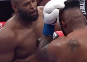 Neverosimil! A primit un pumn și ce a urmat a lăsat pe toată lumea fără cuvinte! Imaginile fac înconjurul lumii