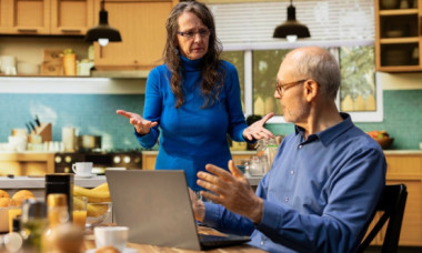 Ministrul muncii anunță scutiri la CASS, ajutor la pensie de 1.000 lei, indemnizații crescute. Mai există o problemă