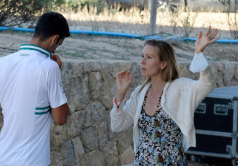 "Divorțează de mine de 6 ori pe zi!" Jelena Djokovic "rupe" tăcerea