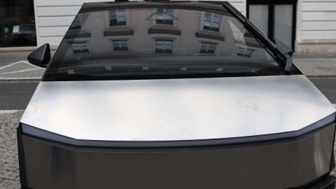 ”Extraterestrul!”. O mașină cu un design cum nu s-a mai văzut a apărut în România! Poliția a dat cea mai dură sancțiune