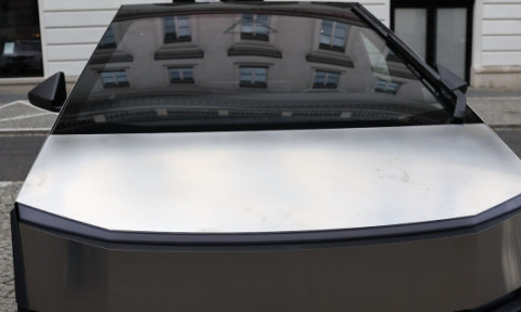 ”Extraterestrul!”. O mașină cu un design cum nu s-a mai văzut a apărut în România! Poliția a dat cea mai dură sancțiune