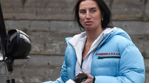 Lovitură de teatru! Amenințată cu dezmoștenirea dacă nu divorțează, a rămas însărcinată. Reacția amantei