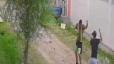 ”Șoc în fotbal”: a fost ucis pe stradă! Fratele său, principalul suspect, a fugit. Camerele de supraveghere au surprins totul