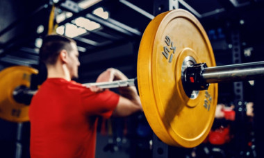 România a trimis o delegație oficială la o competiție de lupte din Rusia. Invitați de un apropiat al lui Putin