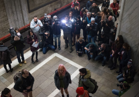 "Niciodată în viaţa mea nu am lucrat pentru bani, vă jur!" Are o avere uriașă, dar merge cu metroul în București