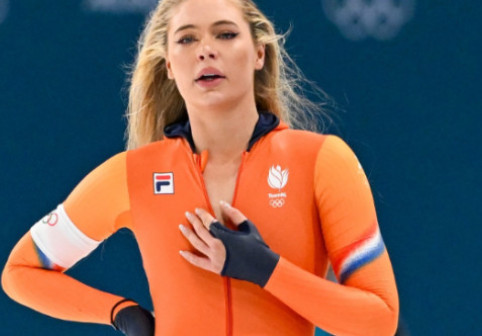 Și-a desfăcut fermoarul echipamentului la JO de iarnă și ce a urmat face înconjurul lumii: ”Peste un milion de euro”