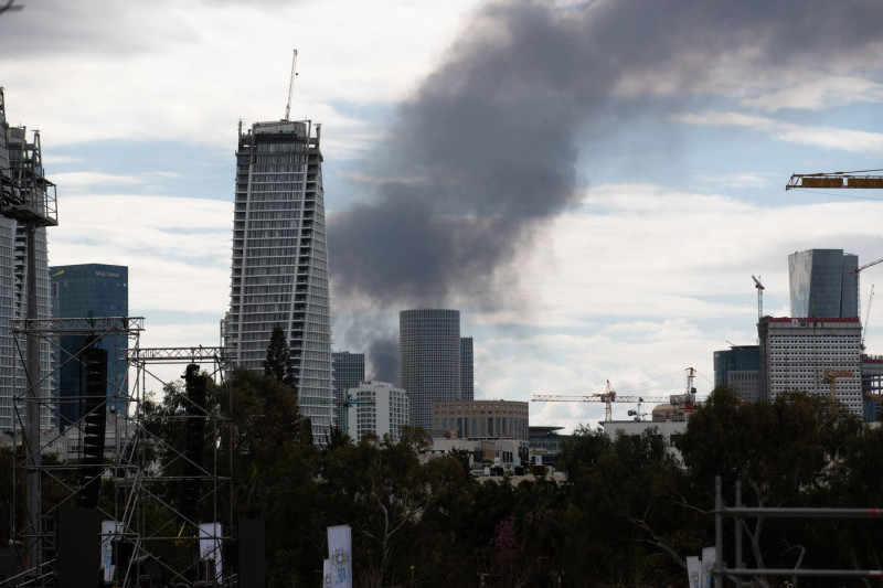 (SpotNews) ISRAEL TEL AVIV SMOKE
