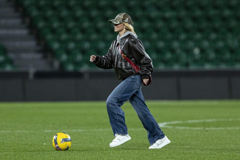 Lisbon, Portugal. 28th Feb, 2026. Sydney Sweeney seen during the Liga Portugal Betclic match between Sporting CP vs GD Estoril Praia at Estadio Jose Alvalade on February 27th, 2026 (Photo by Joao Bravo/Sports Press Photo) Credit: SPP Sport Press Photo. /A