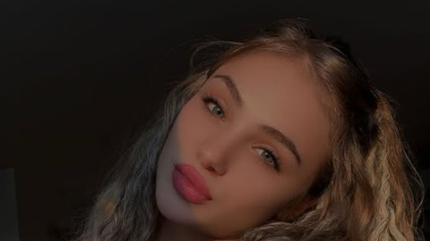 Neverosimil: Sabrina Voinea s-a bătut cu o halterofilă într-un restaurant din Capitală! ”Ca în filme”. De la ce a pornit totul