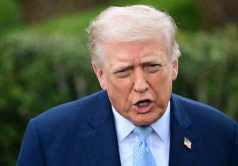 Așteptat să facă anunțul cerut de toată planeta, Donald Trump i-a lăsat pe toți fără cuvinte: ”Asta vor face?”