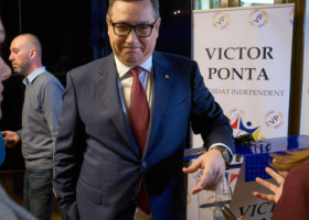 Surprins cu tricoul Turciei pe sub cel al României, Victor Ponta a reacționat rapid
