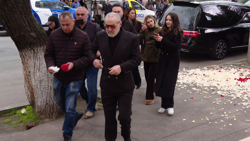 gigi becali (9)
