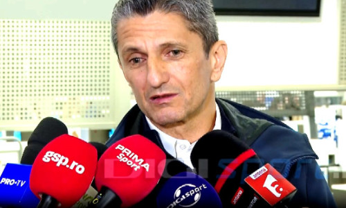 Ce imagini! Răzvan Lucescu s-a învinovățit singur și a început să plângă, la plecarea din România