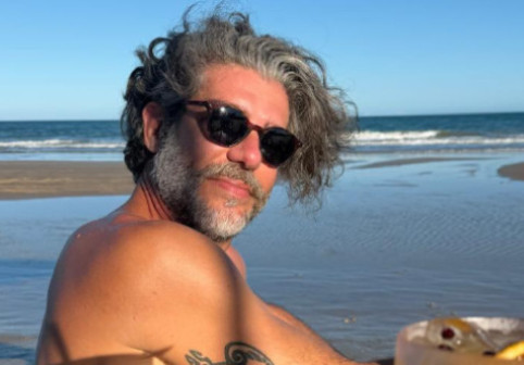 FOTO Și-a dat demisia și a ”dispărut”, iar la 51 de ani ”nimeni nu l-ar recunoaște pe stradă”: ”Slujba m-a epuizat mult”